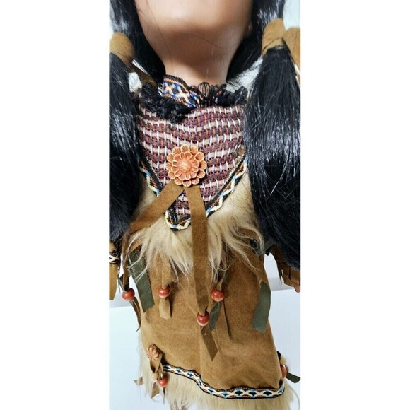 CATHAY COLLECTION Limited Item 752-5000 Native American Doll With Stand  16.5 In - Picture 5 of 10